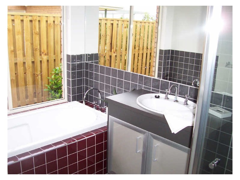 5 Briggs Drive, Caboolture QLD 4510