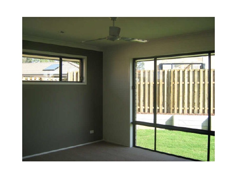 20 Pitkin St, Bellmere QLD 4510