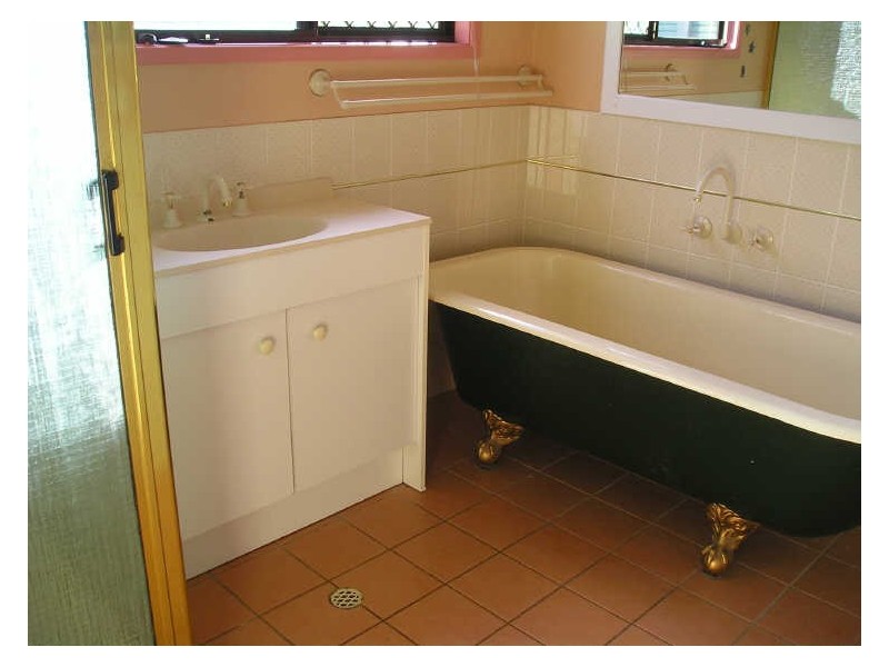 55 Pumicestone Rd, Caboolture QLD 4510