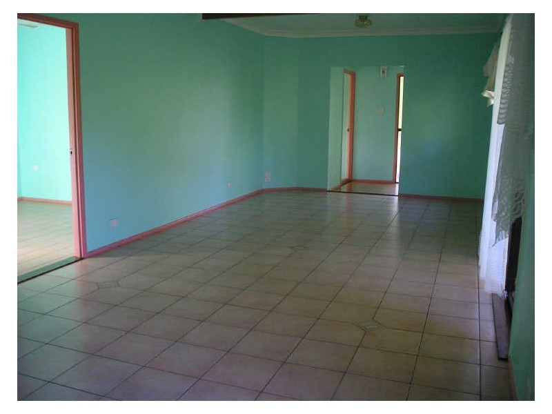 55 Pumicestone Rd, Caboolture QLD 4510