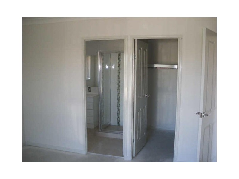 20 Woodrose St, Morayfield QLD 4506