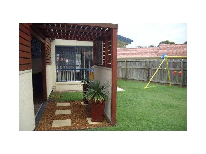 12 Biggera Crt, Sandstone Point QLD 4511