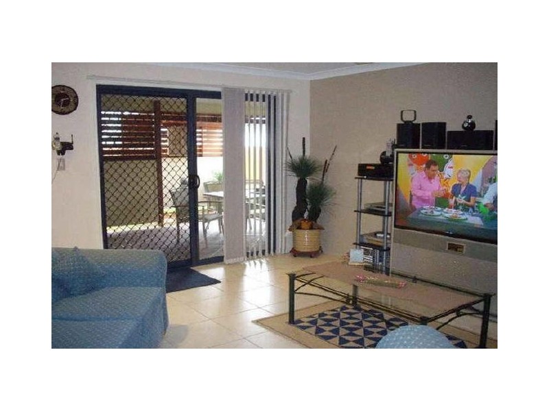 12 Biggera Crt, Sandstone Point QLD 4511