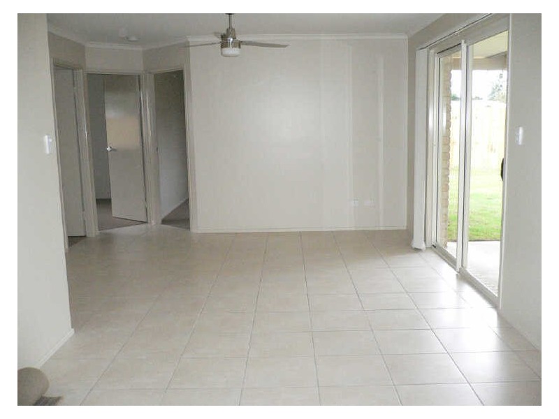 8 Maree Street, Bellmere QLD 4510