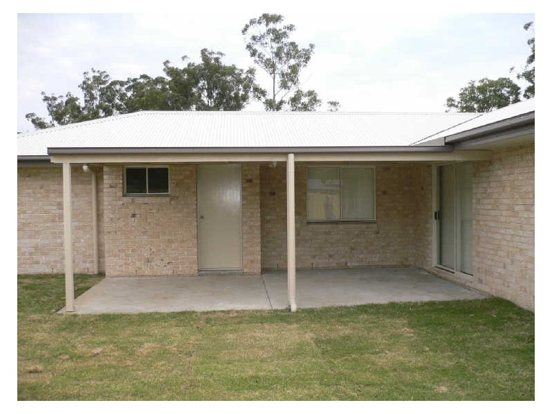 8 Maree Street, Bellmere QLD 4510