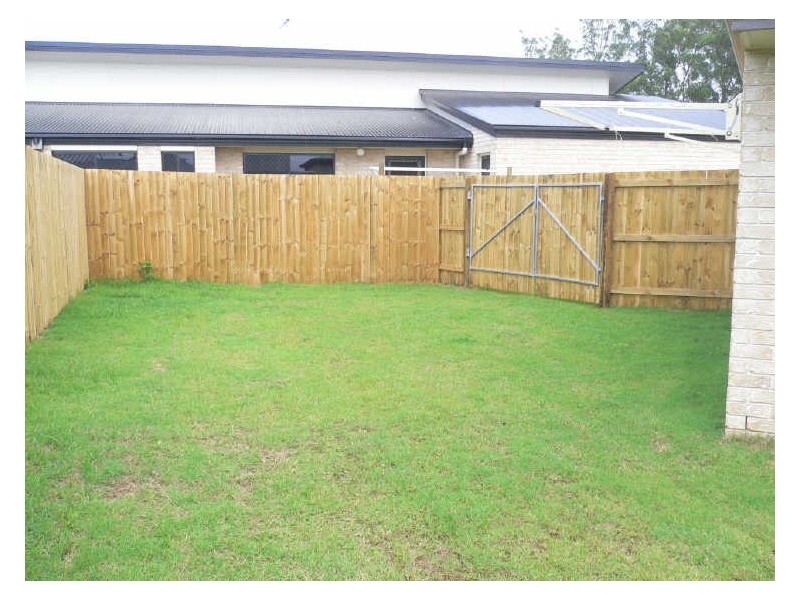 8 Maree Street, Bellmere QLD 4510