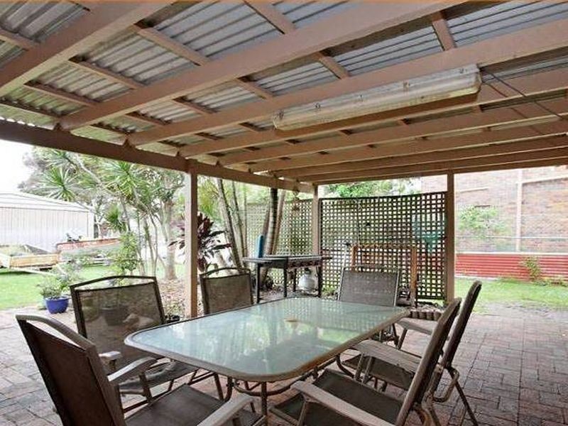 6 Timothy Esplande, Beachmere QLD 4510