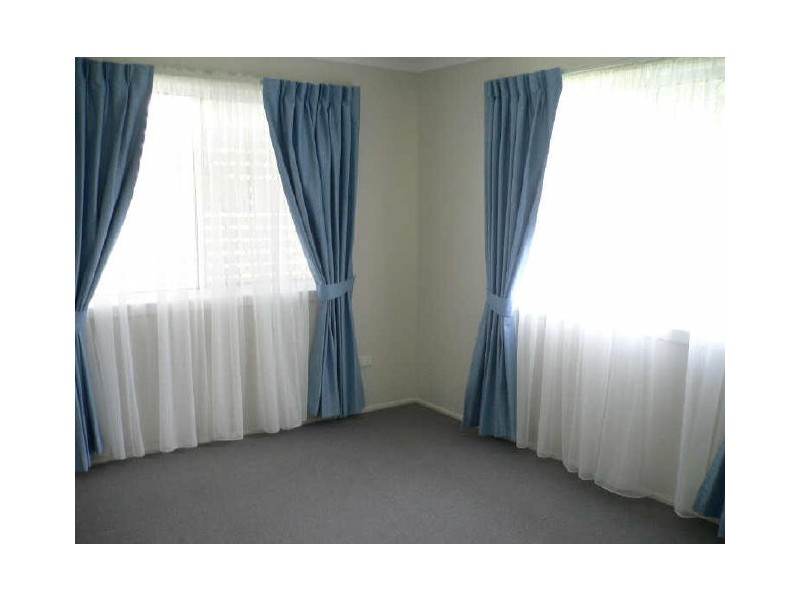 2/5 Bluebell Street, Caboolture QLD 4510