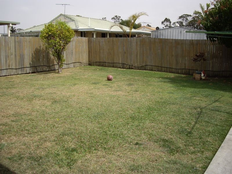 22 Crestwell Close, Morayfield QLD 4506