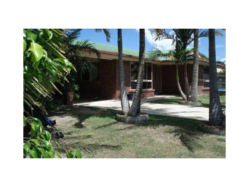 4 Evert Crt, Morayfield QLD 4506