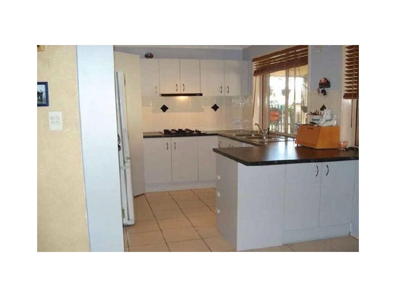 4 Evert Crt, Morayfield QLD 4506