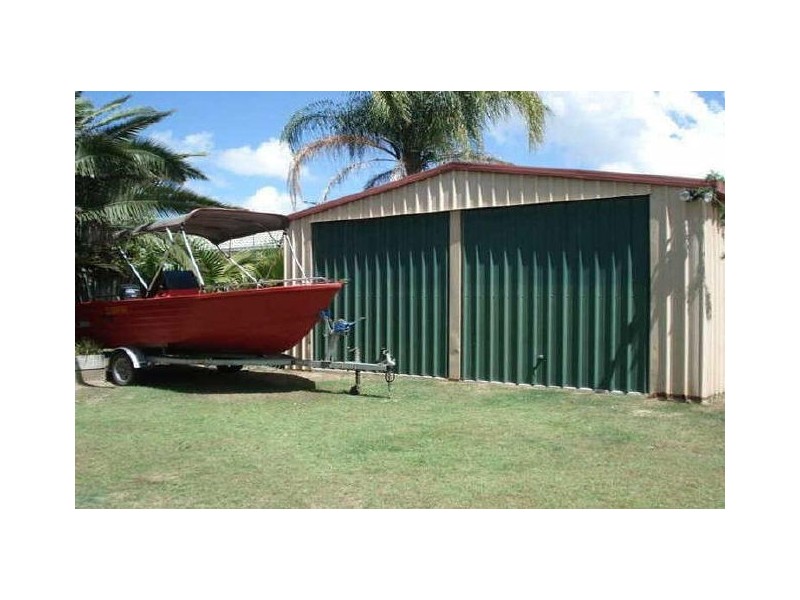 4 Evert Crt, Morayfield QLD 4506