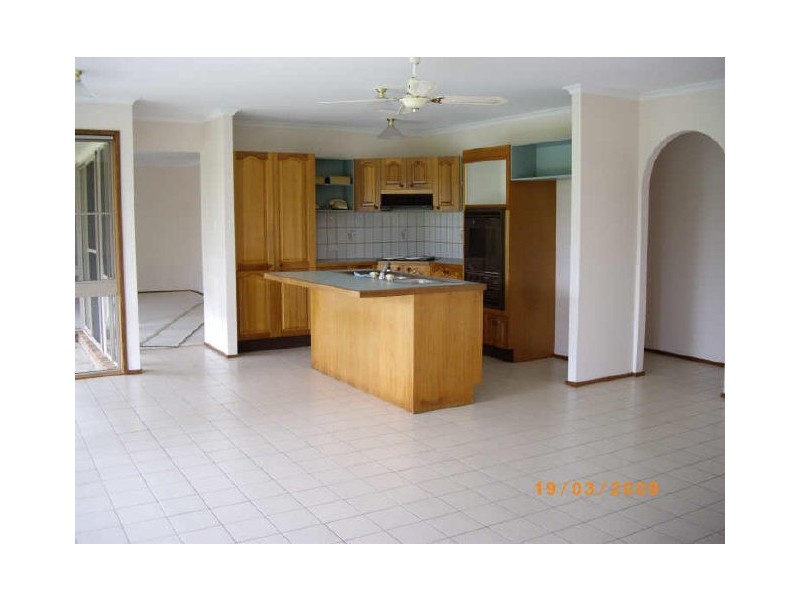 39 Fantail Crt, Upper Caboolture QLD 4510