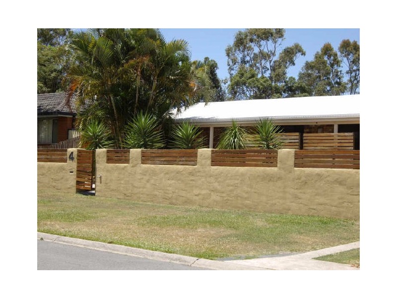 4 Keala Ct, Banksia Beach QLD 4507