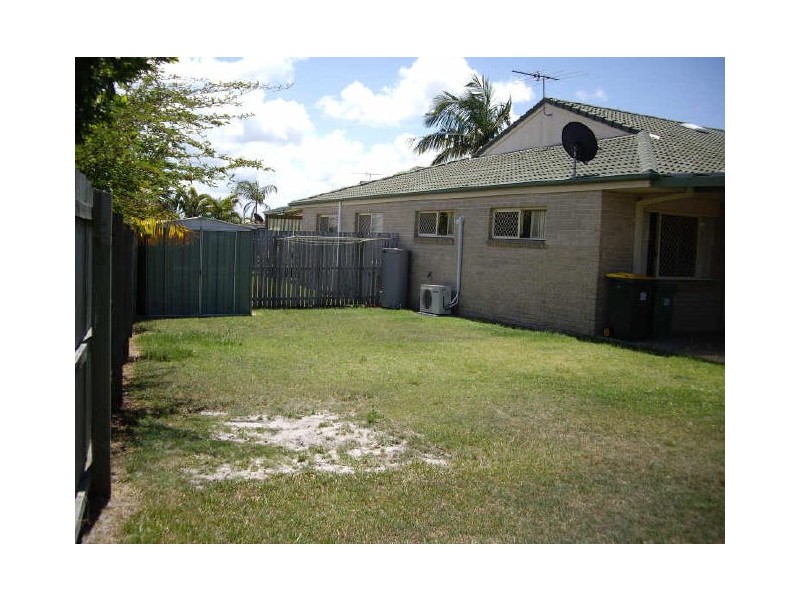 1/3 Headsail Dr, Banksia Beach QLD 4507
