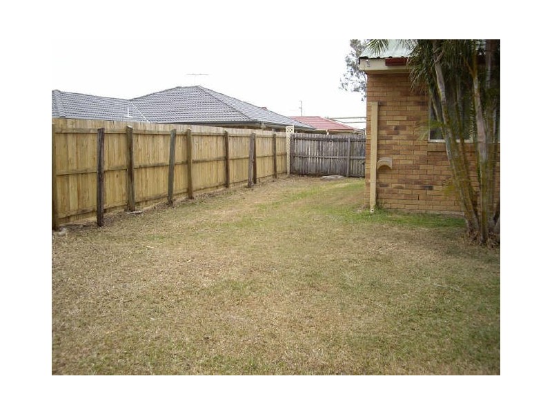 33 Suffolk Street, Caboolture QLD 4510