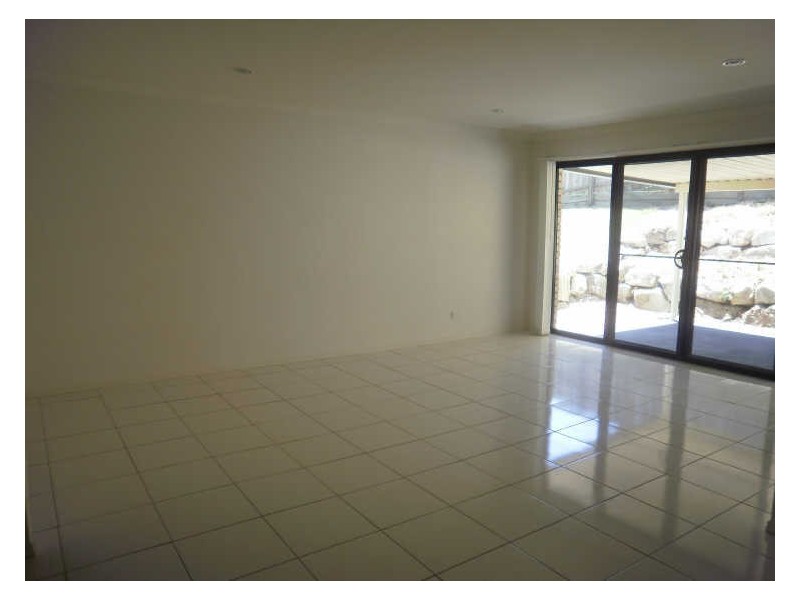 1 Koala Drive, Morayfield QLD 4506