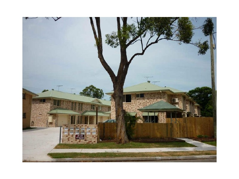 10/27 Railway Pde, Caboolture QLD 4510