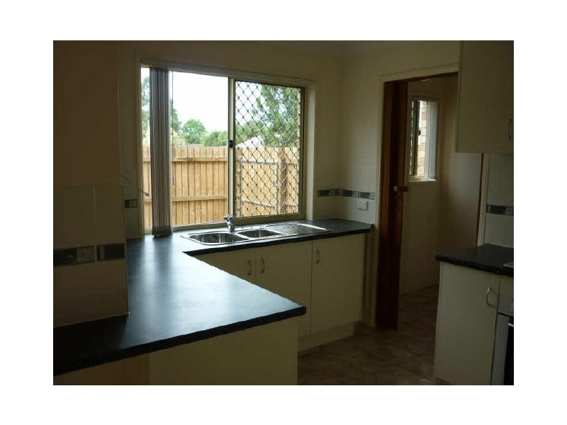 10/27 Railway Pde, Caboolture QLD 4510