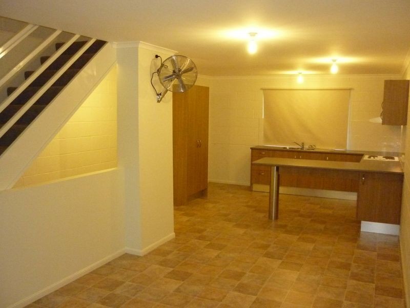 5/6 Railway Parade, Caboolture QLD 4510