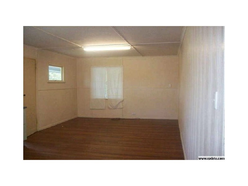 118 Biggs Dr, Beachmere QLD 4510