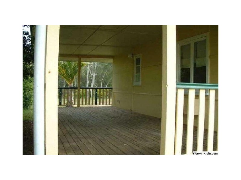 118 Biggs Dr, Beachmere QLD 4510