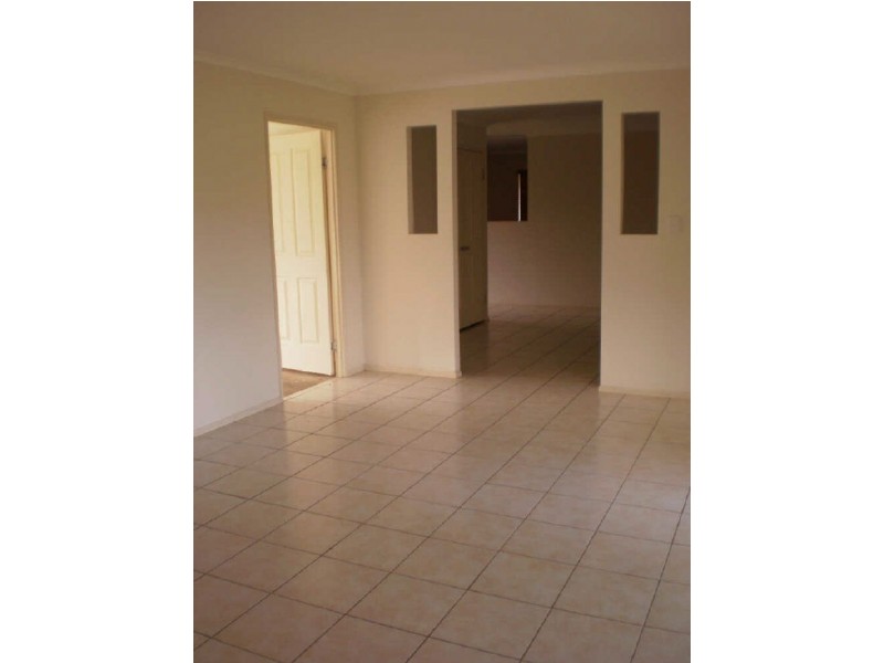 39 Allan Rd, Bellmere QLD 4510