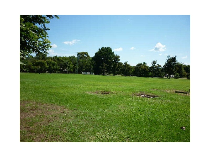 1 Damiani Rd, Elimbah QLD 4516