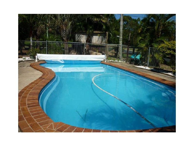 1 Damiani Rd, Elimbah QLD 4516