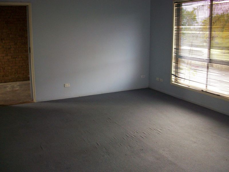 1/11 Honeysuckle Street, Caboolture QLD 4510