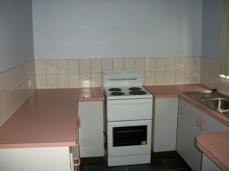 1/11 Honeysuckle Street, Caboolture QLD 4510