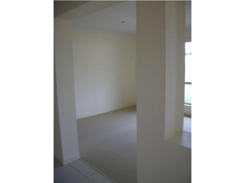 18 Dear Place, Bellmere QLD 4510