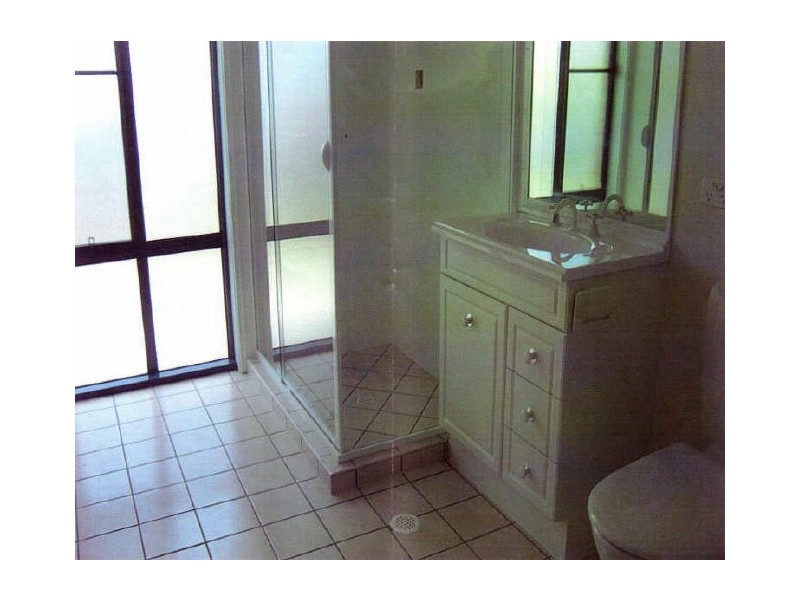 28 Helen St, Caboolture QLD 4510