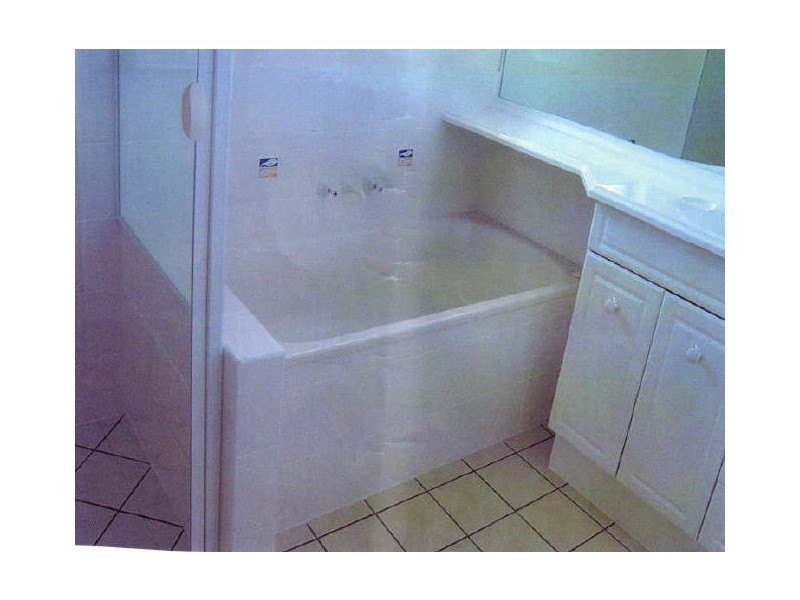 28 Helen St, Caboolture QLD 4510