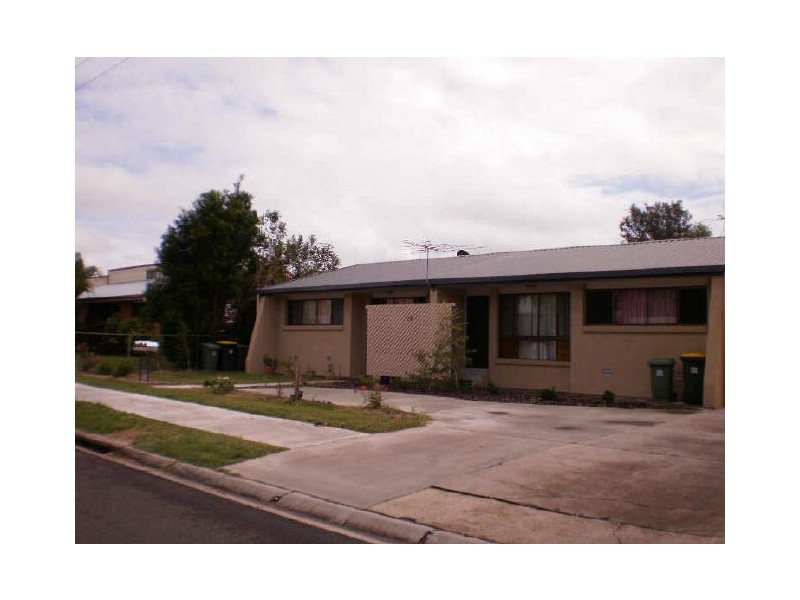 2/29 Mortimer Street, Caboolture QLD 4510