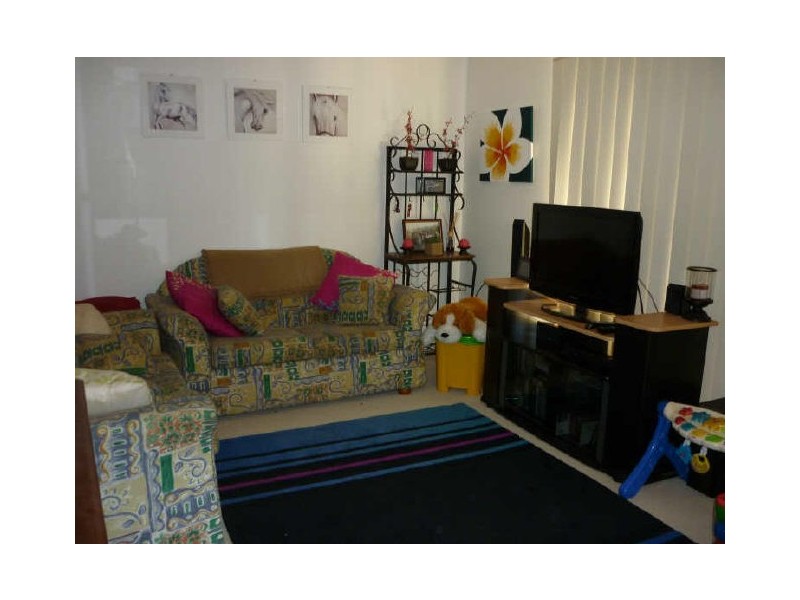 17 Mitchell St, Caboolture QLD 4510