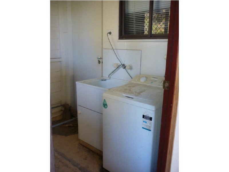 17 Mitchell St, Caboolture QLD 4510