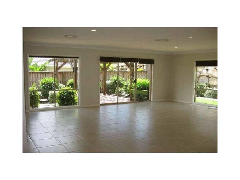 11 Starling Crt, Mango Hill QLD 4509