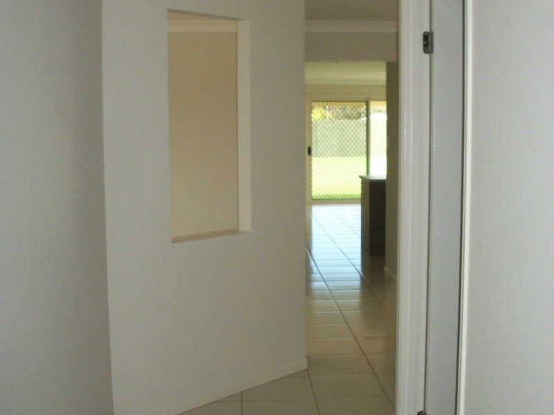 16 Anastasia Crt, Caboolture QLD 4510