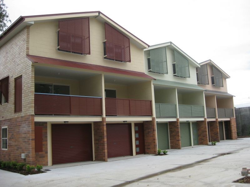 2/6 Railway Parade, Caboolture QLD 4510