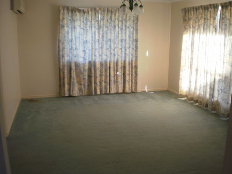 6 Kelburn Ct, Narangba QLD 4504