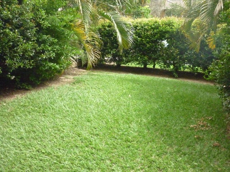1/2 Rogers Crescent, Caboolture QLD 4510