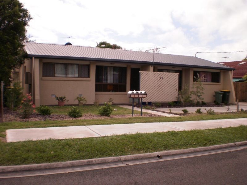 2/29 Mortimer Street, Caboolture QLD 4510