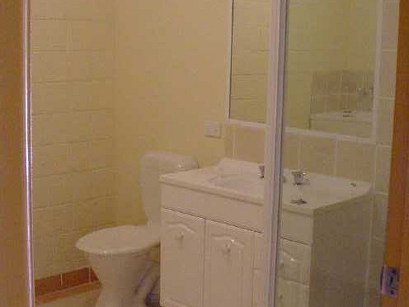 10/2 Rogers Crescent, Caboolture QLD 4510