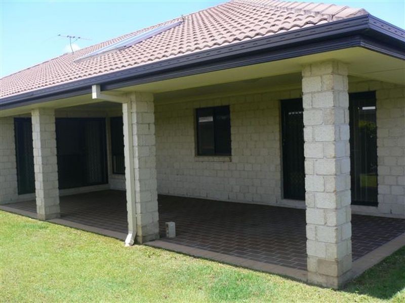 16 Briggs Drive, Caboolture QLD 4510