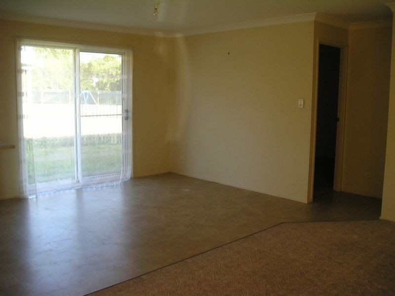 1 Hillgate Court, Morayfield QLD 4506