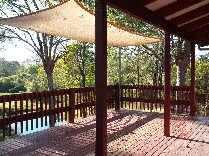 114 Pauls Rd, Upper Caboolture QLD 4510