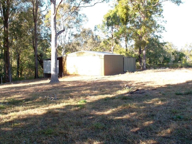 114 Pauls Rd, Upper Caboolture QLD 4510