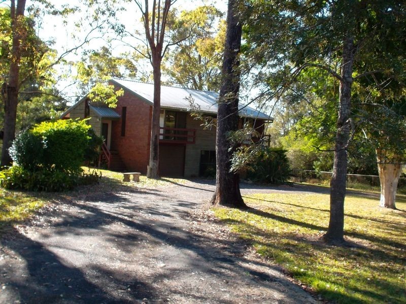 114 Pauls Rd, Upper Caboolture QLD 4510
