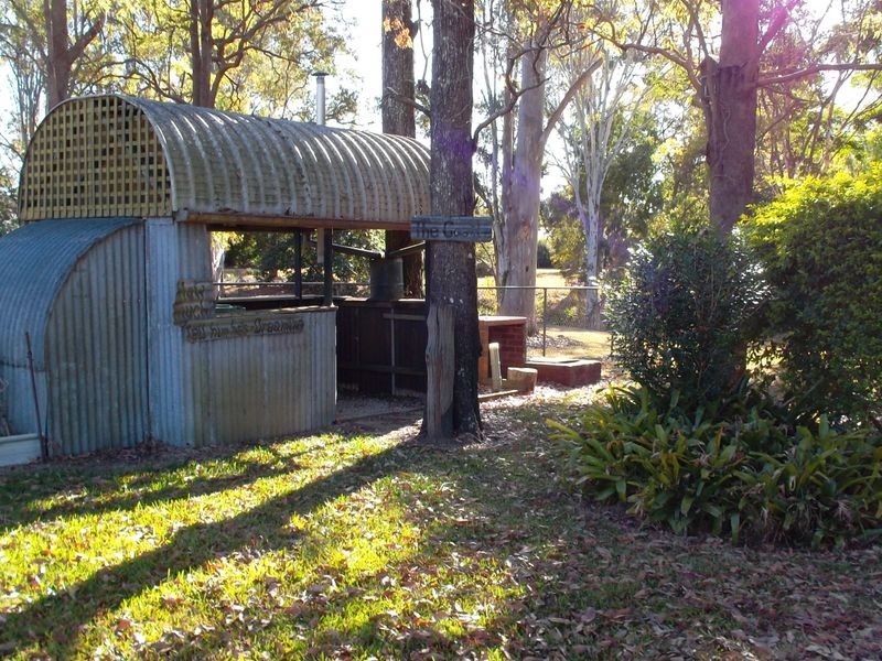 114 Pauls Rd, Upper Caboolture QLD 4510